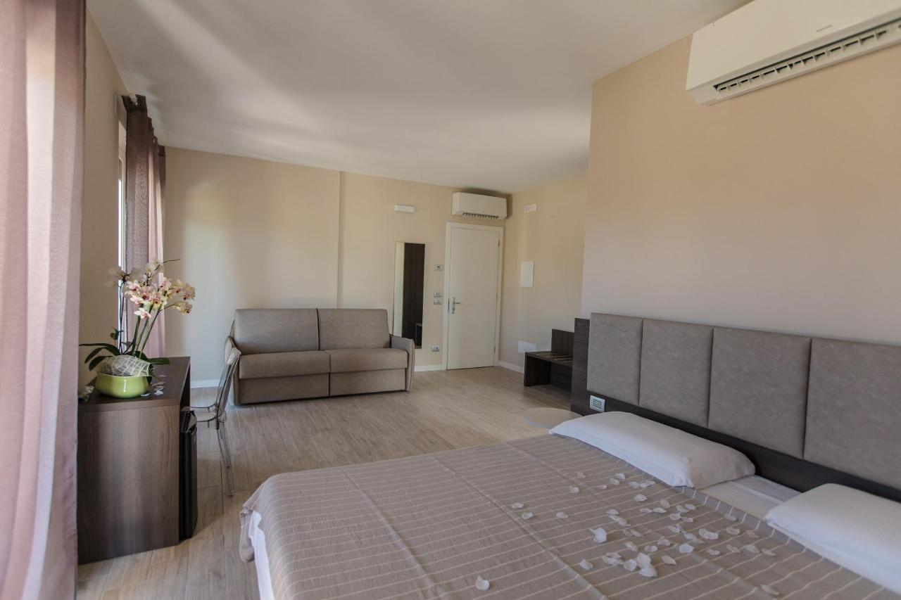 Residenza Angelica Bed & Breakfast Лацизе Екстериор снимка